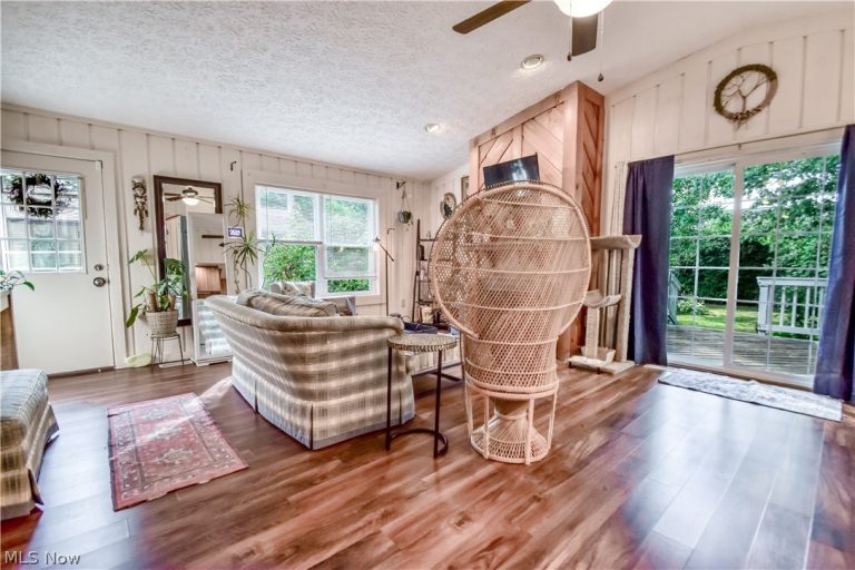 1483 Welch Road, Painesville, OH - Photo 4