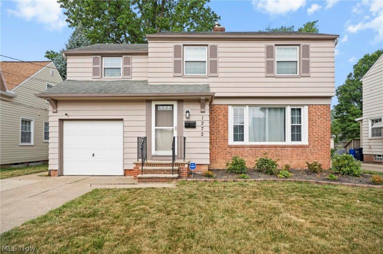 1272 Gordon Road, Lyndhurst, OH, 44124