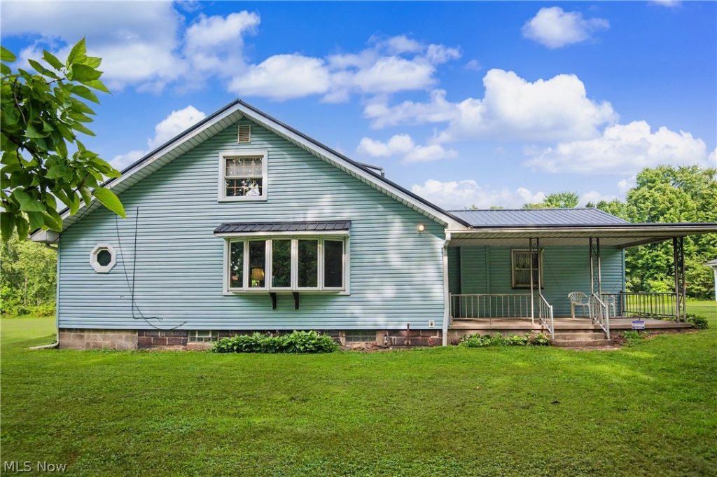 4647 Cooper Road, Lowellville, OH