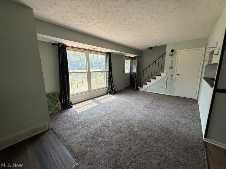 3090 Princeton Street, Madison, OH - Photo 8