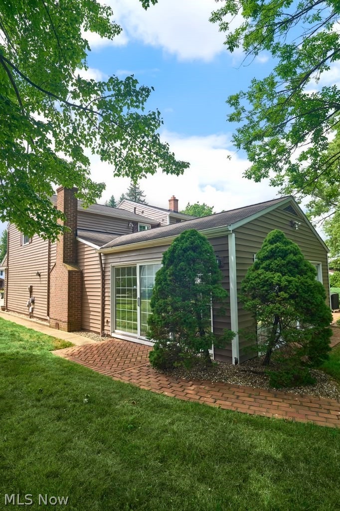 891 Brainard Road, Highland Heights, OH - Photo 4