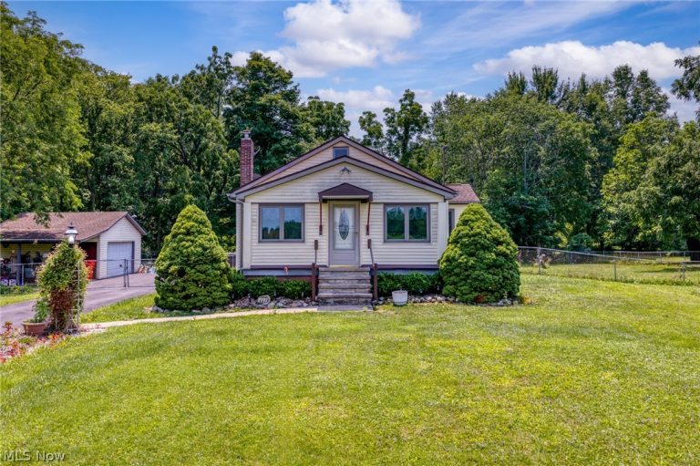 27323 Capel Road, Columbia Station, OH, 44028