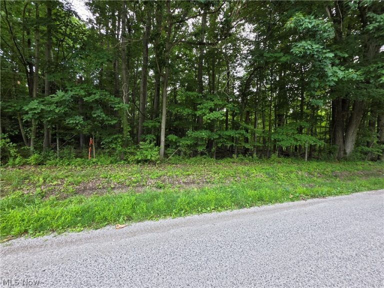 3648 Woodside, Geneva, OH - Photo 4