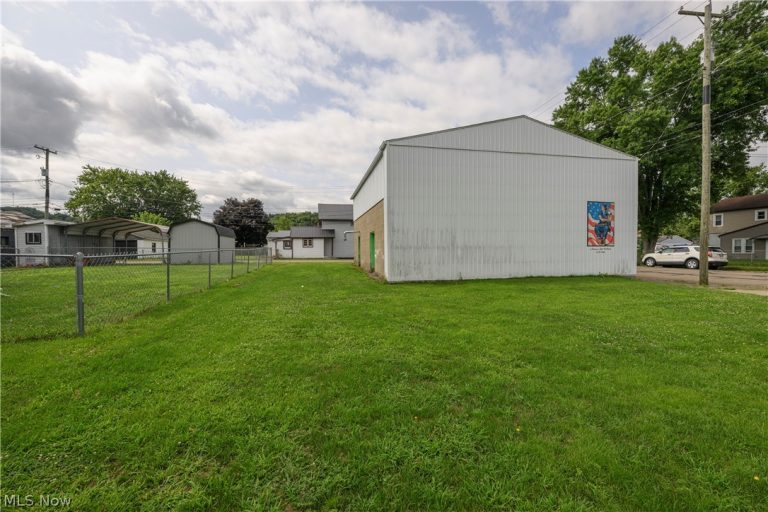 10 3rd Street, Dennison, OH - Photo 4