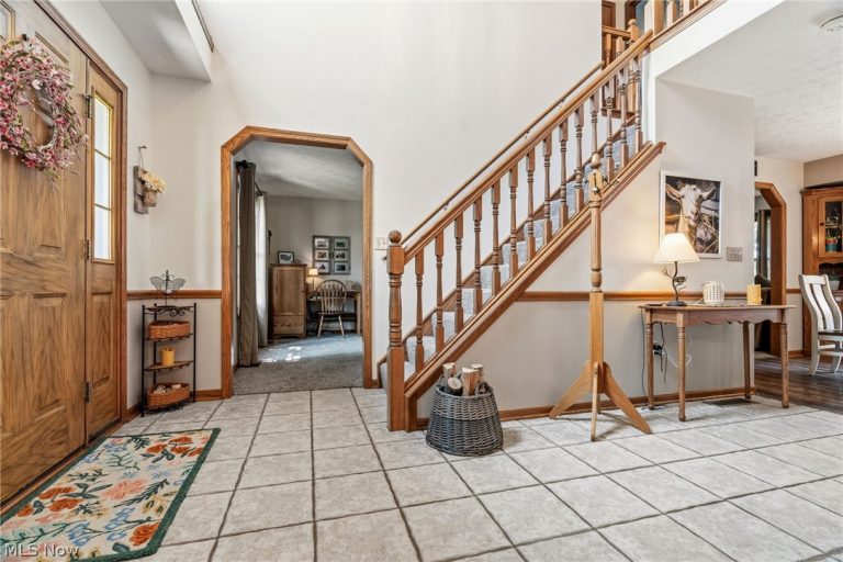 105 Rodeo Circle, Louisville, OH - Photo 8