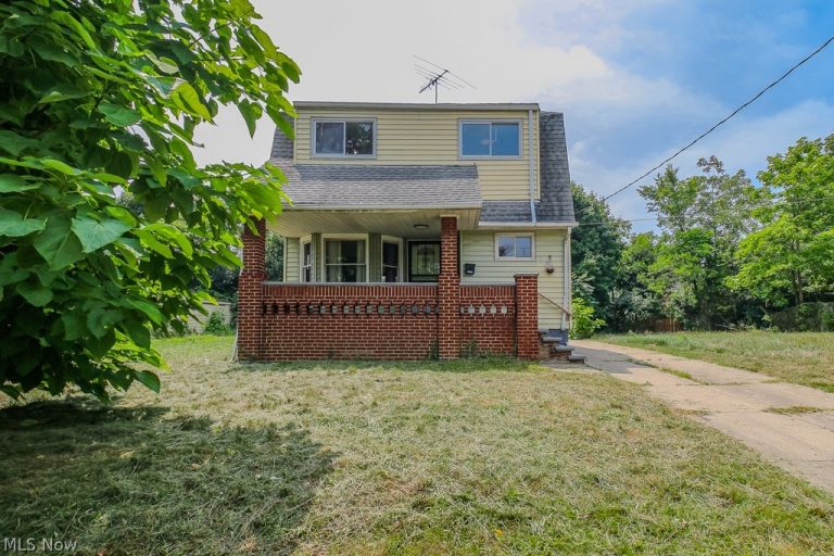 980 Evangeline Road, Cleveland, OH, 44110