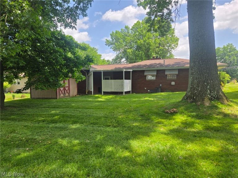 1791 Federal Avenue, Alliance, OH - Photo 2
