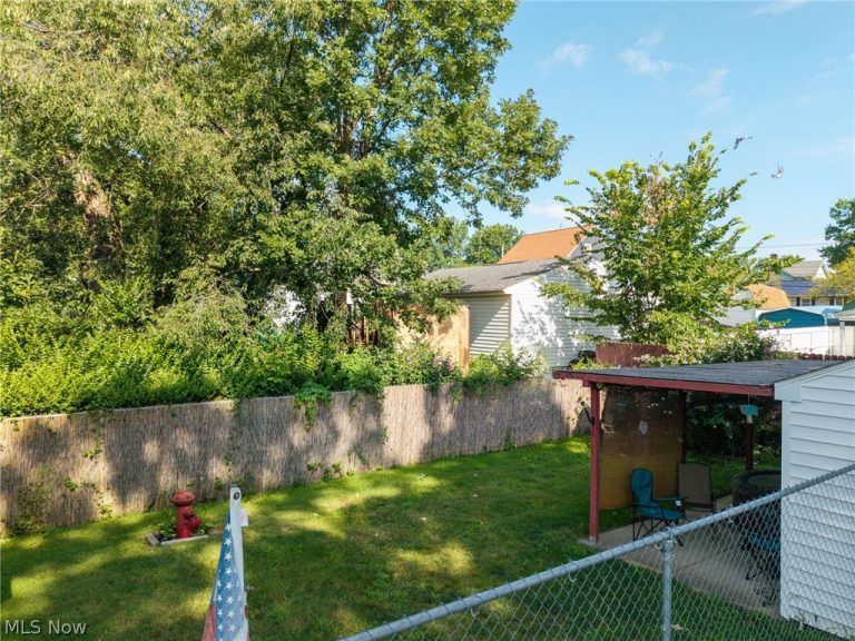 815 Iona Avenue, Akron, OH - Photo 4