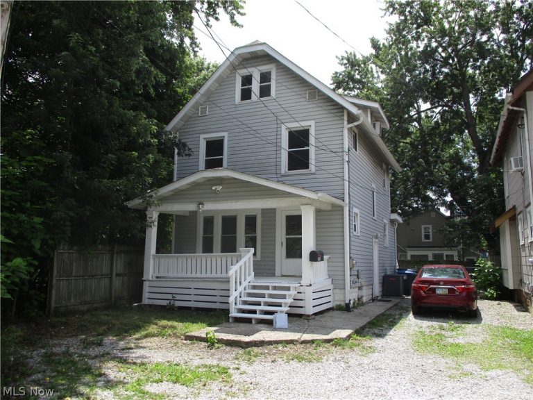 256 Sues Court, Akron, OH - Photo 2