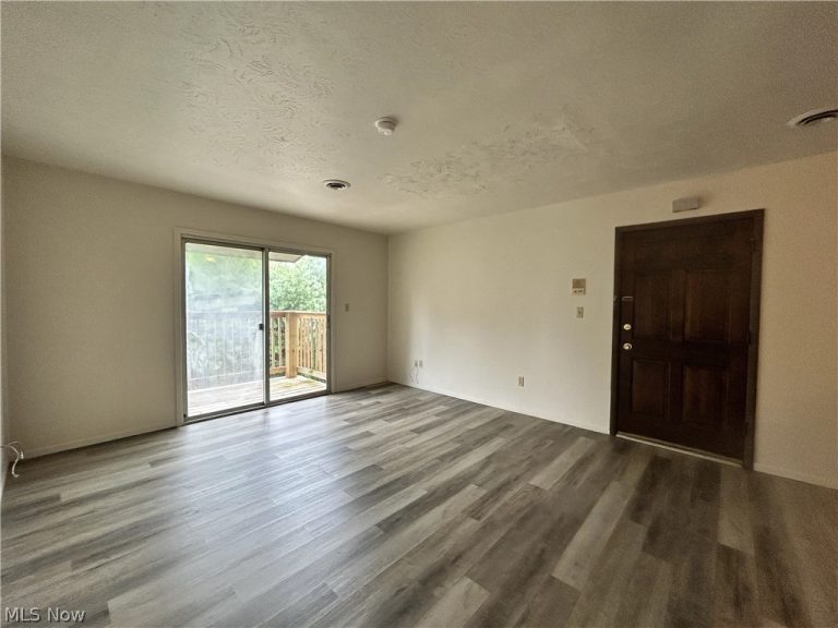 3433 Pennsylvania Avenue #11, Weirton, WV - Photo 2