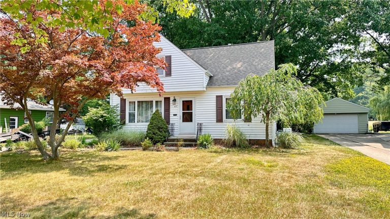 627 Trebisky Road, South Euclid, OH, 44143