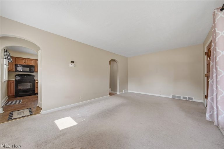 3002 15th Street, Canton, OH - Photo 5
