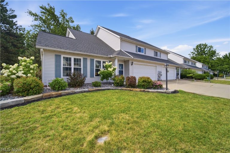 23210 Bennington Hamlet Circle, Euclid, OH - Photo 2