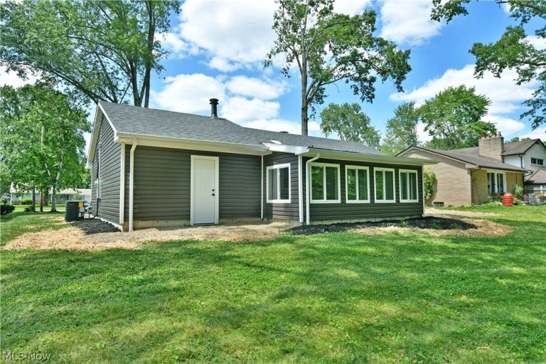 727 Truesdale Road, Boardman, OH - Photo 3