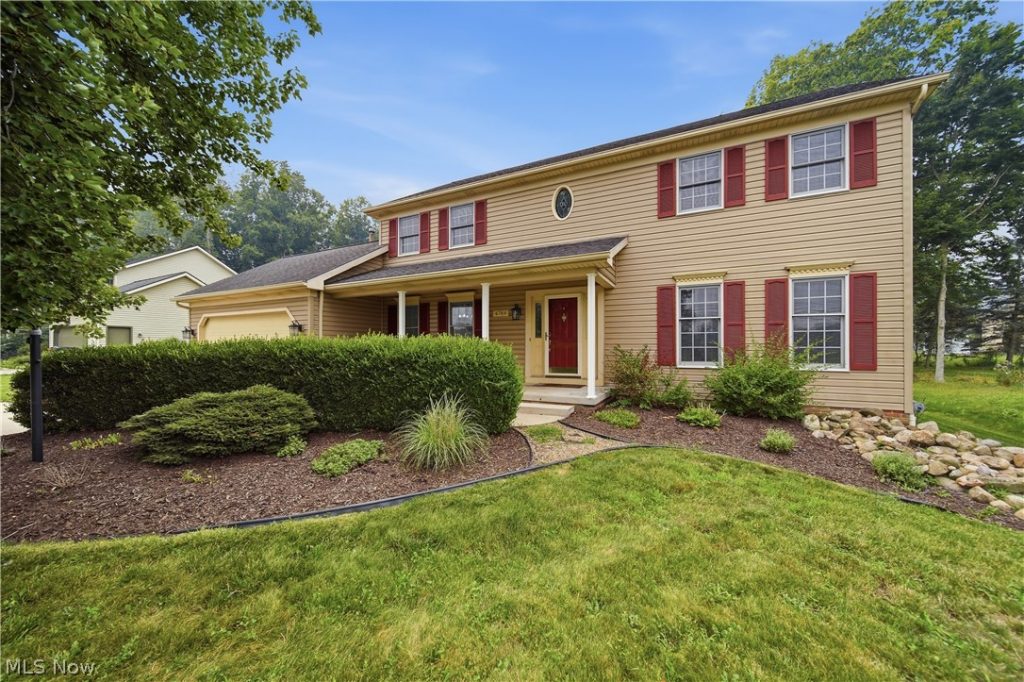 4764 Young Road, Stow, OH
