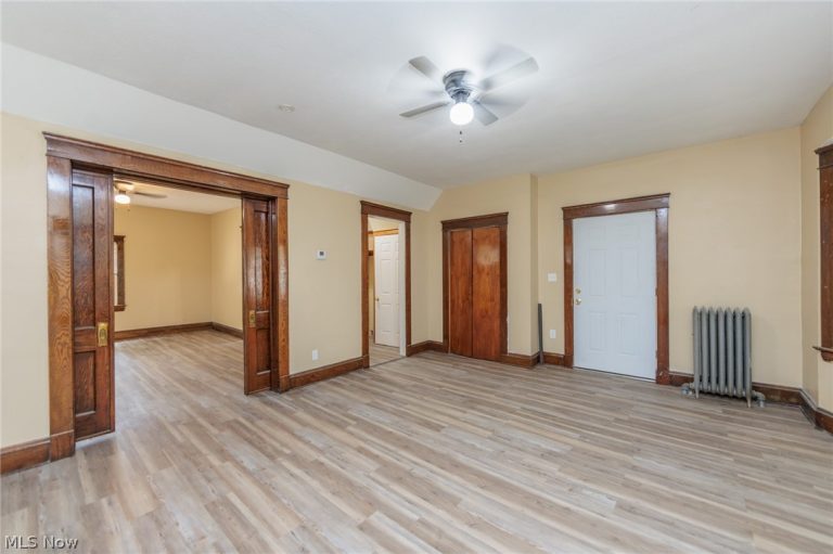 2026 89th Street, Cleveland, OH - Photo 4