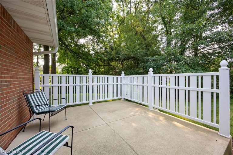 3108 Bayberry Cove, Wooster, OH - Photo 2
