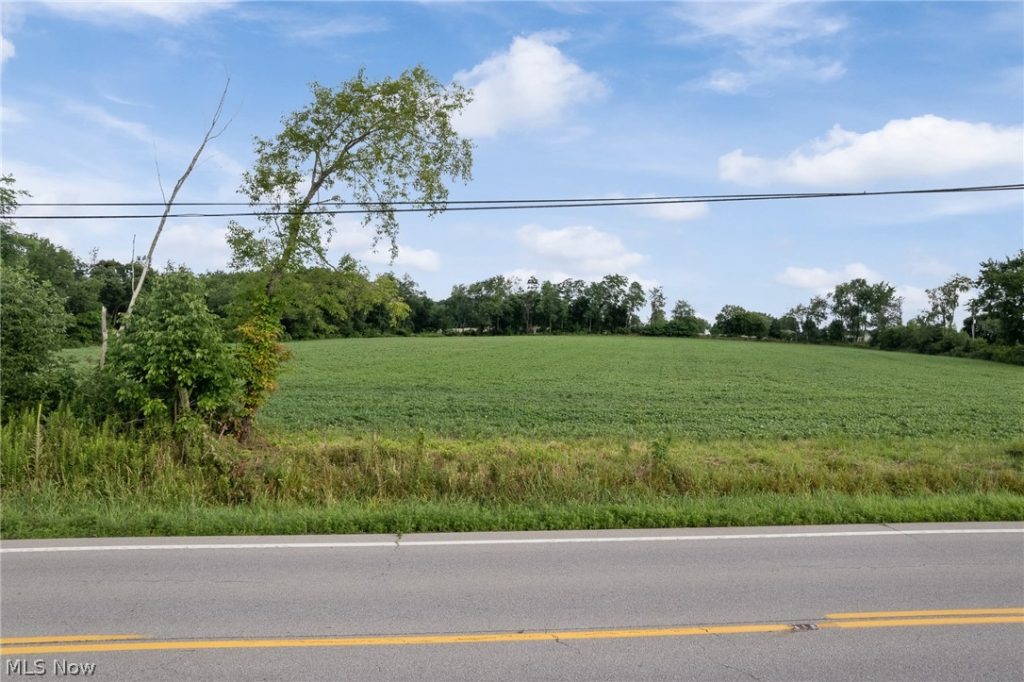 4069 Columbus Road, Wooster, OH