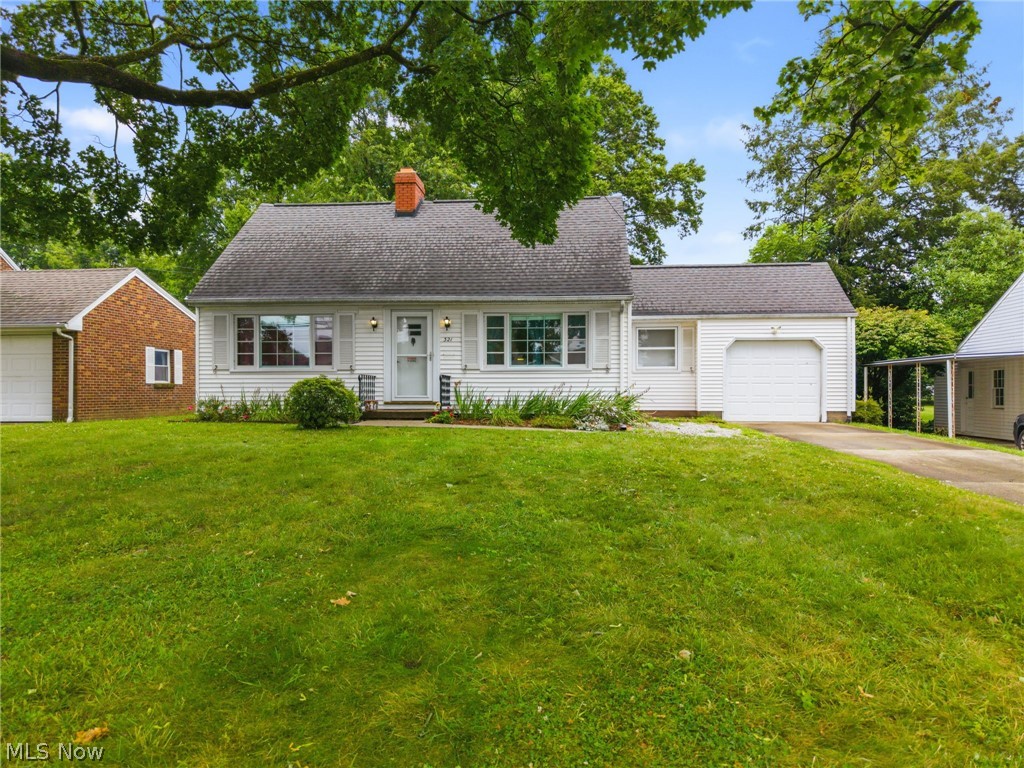 321 Woodrow Street, North Canton, OH