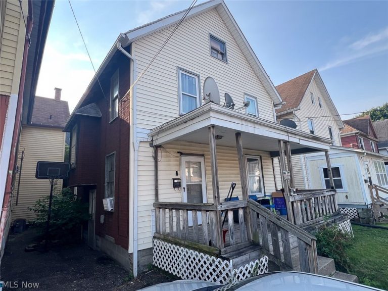904 Harrison Avenue, Canton, OH - Photo 3