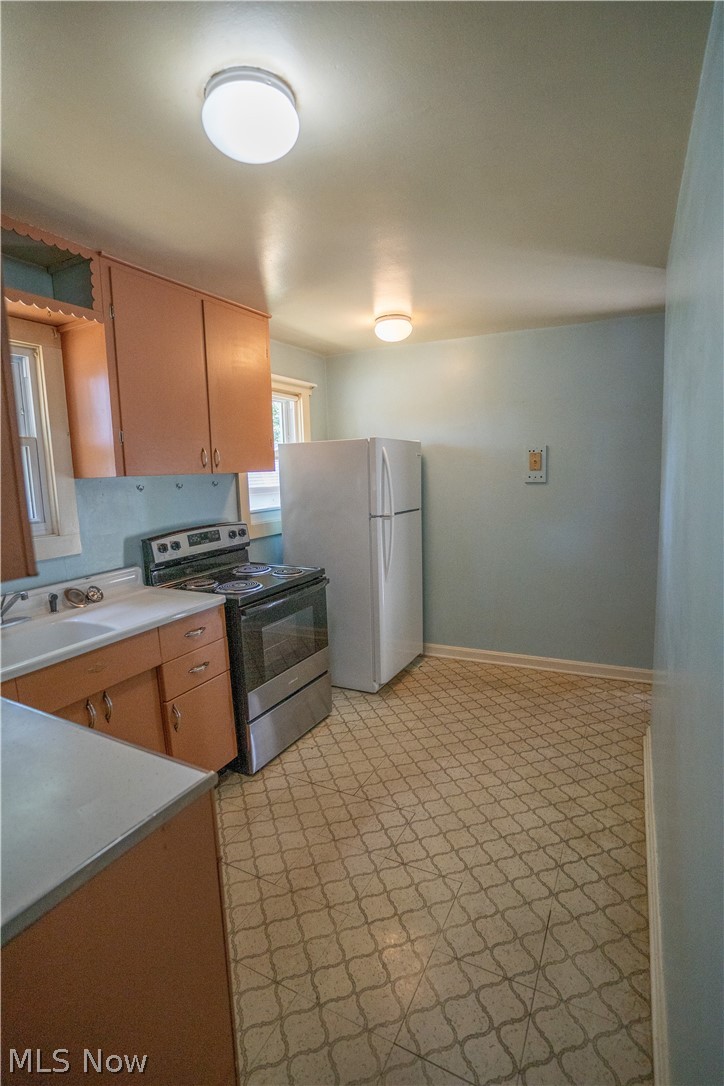 8270 Westmoor Road, Mentor, OH - Photo 8