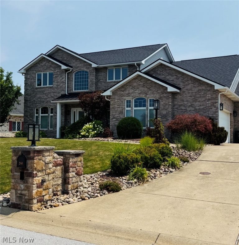 260 Anthony Drive, Wintersville, OH - Photo 2