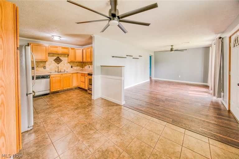 107 Hyder Drive, Madison, OH - Photo 5