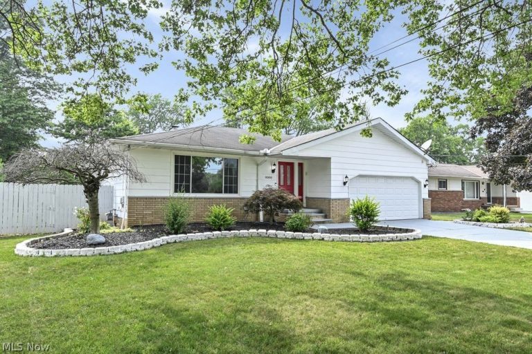 8088 Wesley Drive, Strongsville, OH, 44136