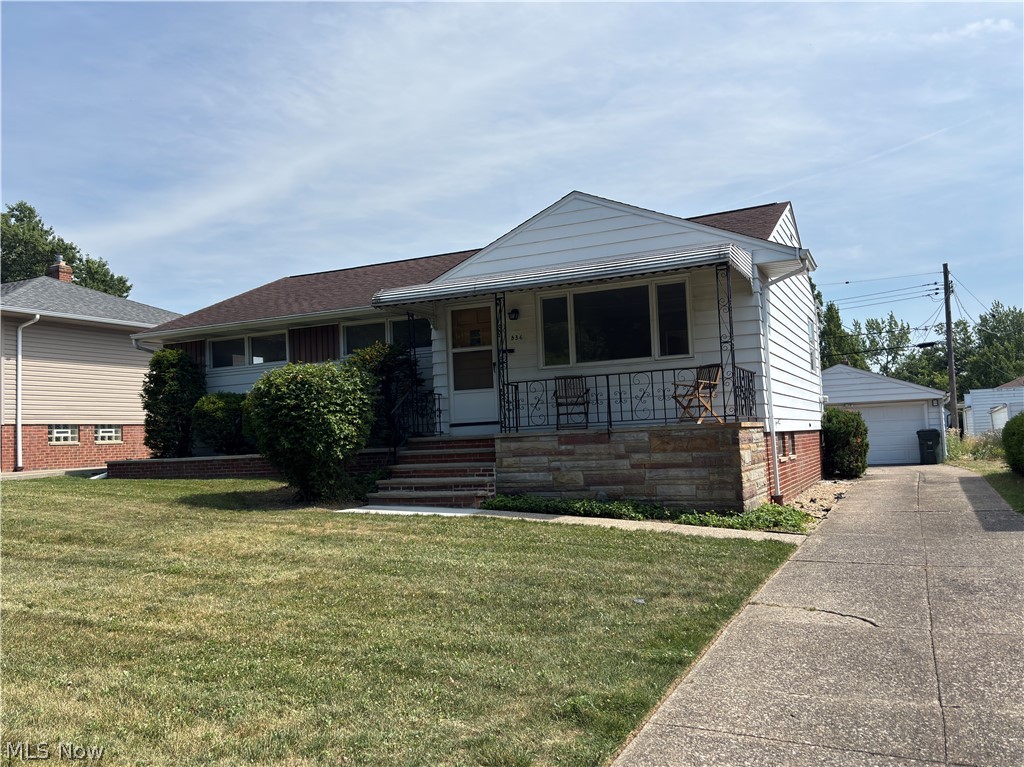 536 WESTVIEW Road, Bedford, OH