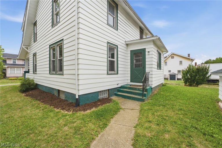 2155 2nd Street, Canton, OH - Photo 6