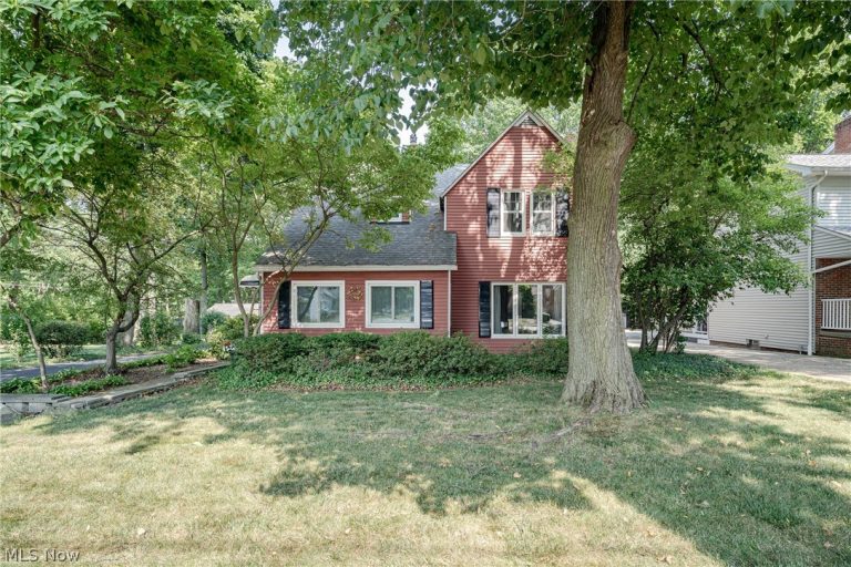 1091 Green Road, South Euclid, OH, 44121