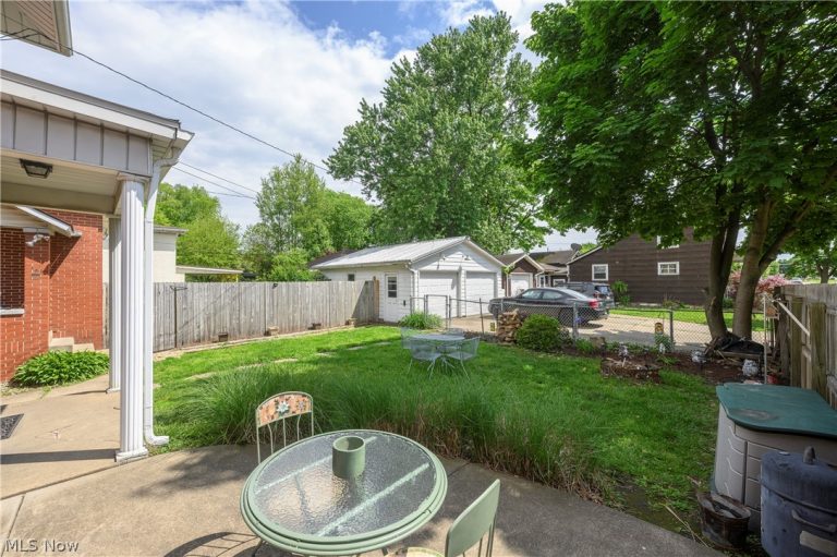 354 Fair Avenue, New Philadelphia, OH - Photo 6
