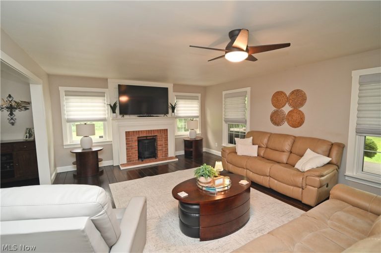 7055 Palmyra Road, Canfield, OH - Photo 8