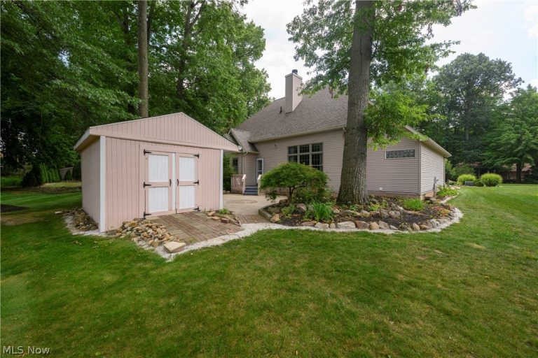 206 Shenandoah Boulevard, Barberton, OH - Photo 5