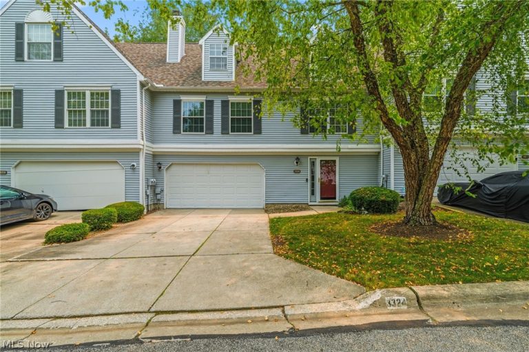 3324 Brookside Lane, Cuyahoga Falls, OH, 44223