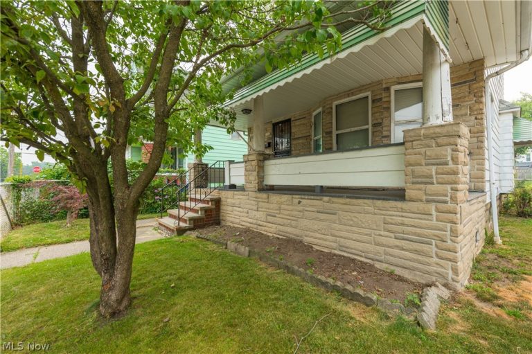 3151 105th Street, Cleveland, OH - Photo 4