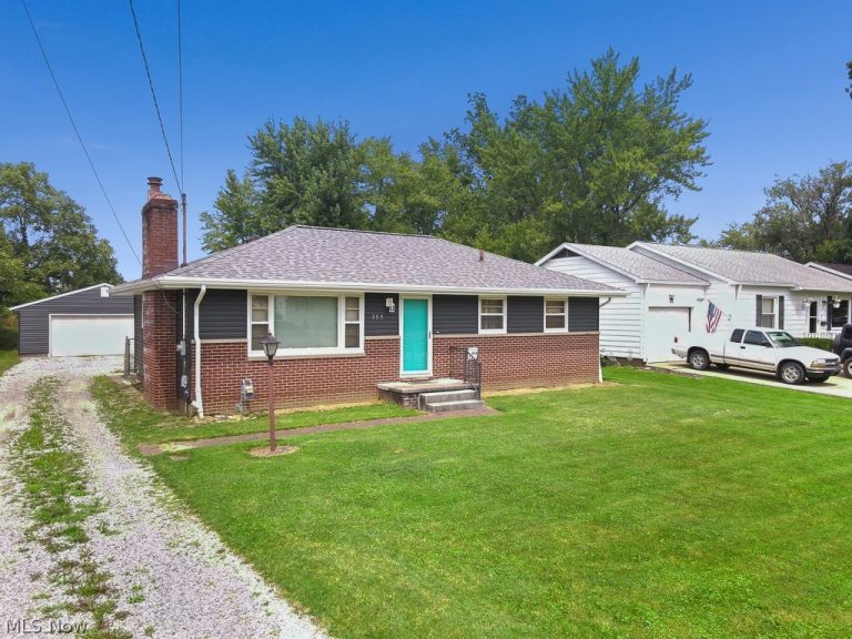 959 Broadway Street, Alliance, OH - Photo 2