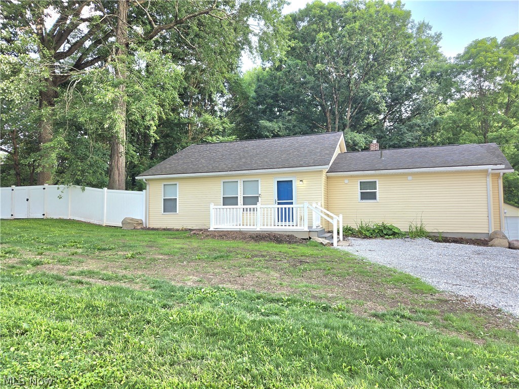 2956 Hayne Road, Akron, OH