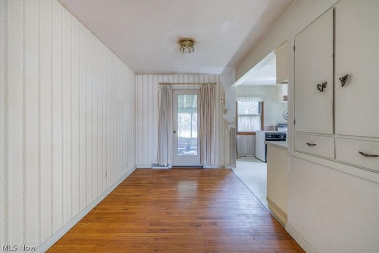 22270 Brookpark Road, Fairview Park, OH - Photo 8