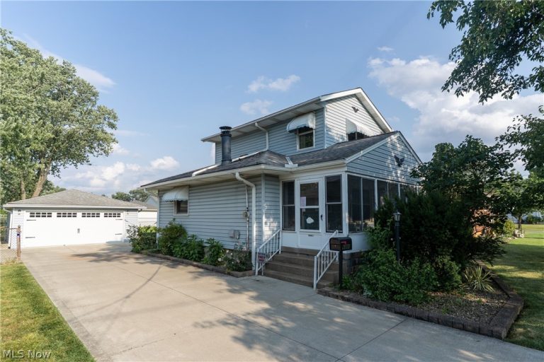 6391 Smith Road, Brook Park, OH, 44142