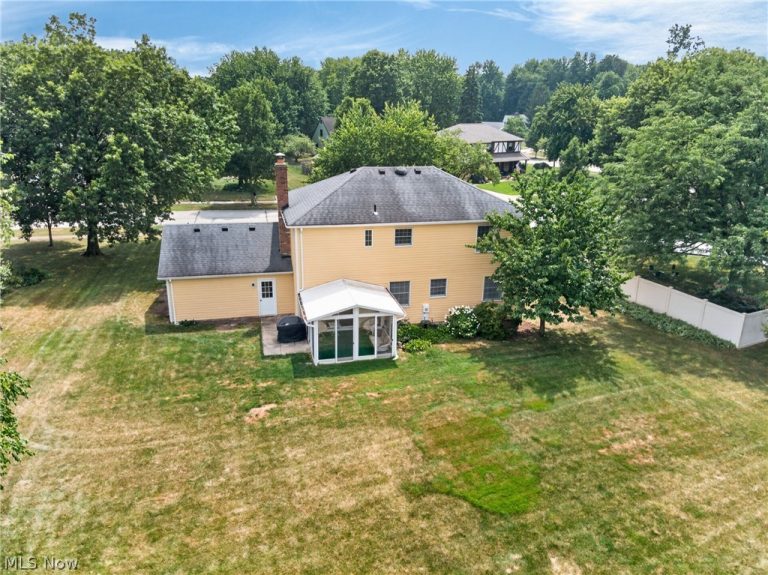 26950 Sentry Lane, Westlake, OH - Photo 6