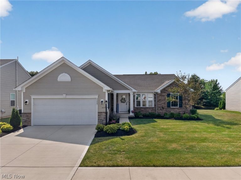 34805 Keller Farm Court, Grafton, OH, 44044