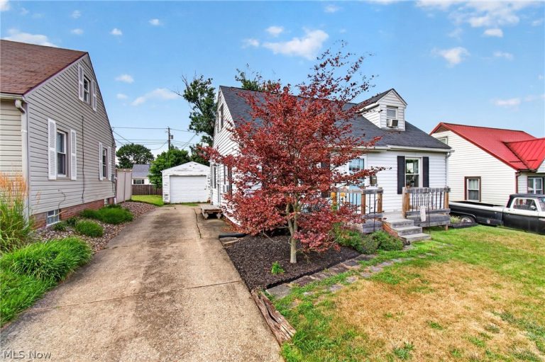 1611 32nd Street, Canton, OH - Photo 2