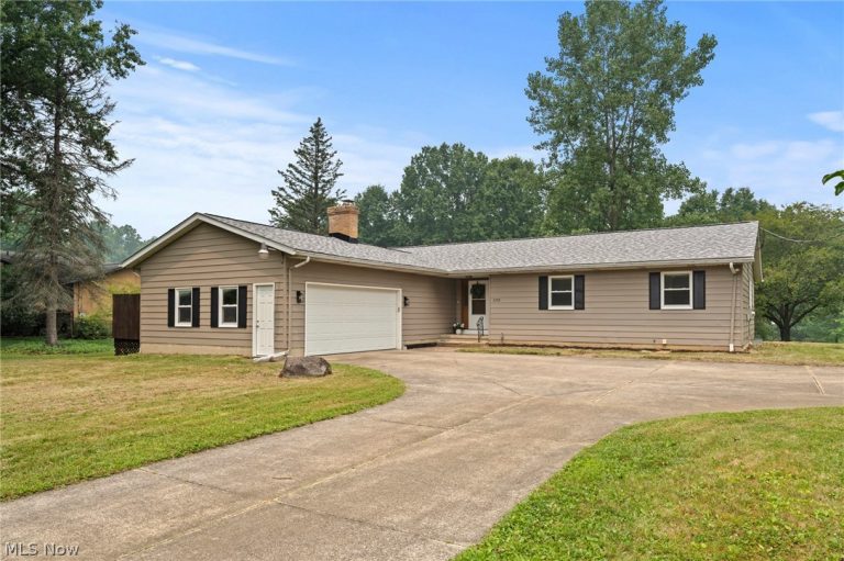 2767 Progress Park Drive, Stow, OH - Photo 2