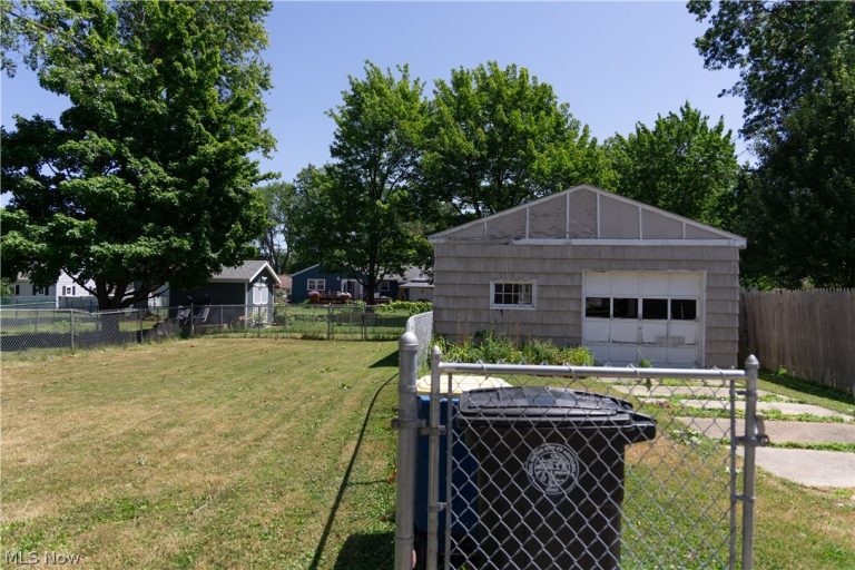 802 Norman Avenue, Ashtabula, OH - Photo 5
