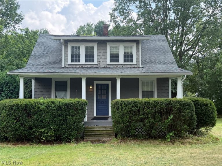 5806 Portage Street, North Canton, OH, 44720