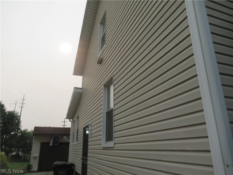 59 Sector Drive, Bedford, OH - Photo 2