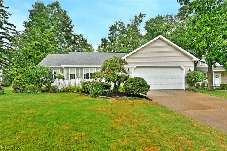 109 Saw Mill Bend, Chardon, OH, 44024