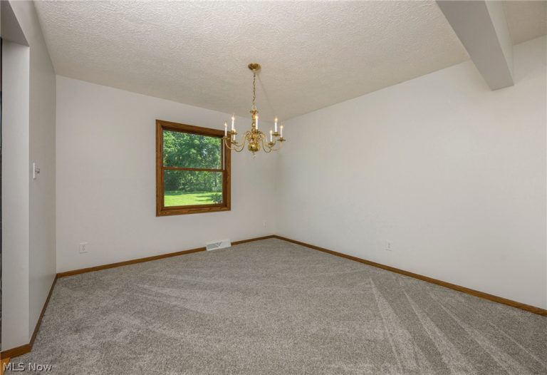 2652 Blake Road, Wadsworth, OH - Photo 8