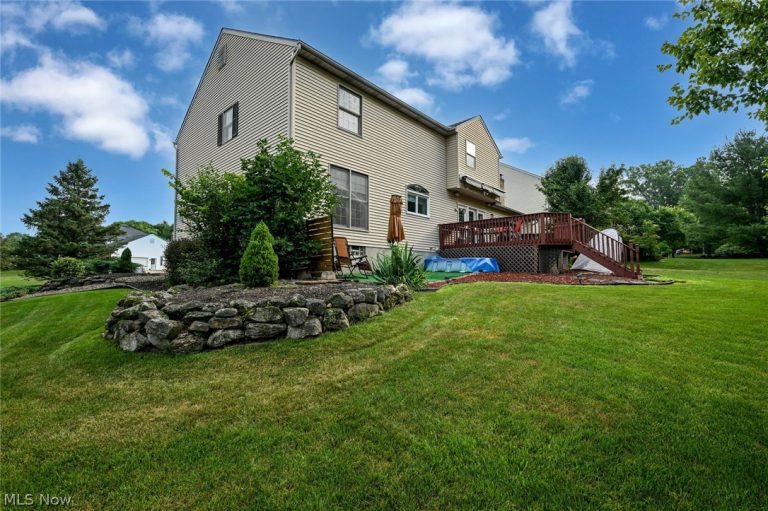 4360 Oakmont Drive, Copley, OH - Photo 5